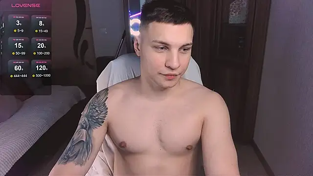 handsome guy01 online show from 02.01.25