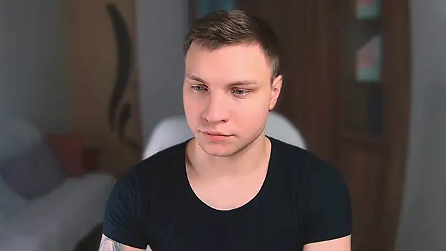 handsome guy01 online show from 02.20.25