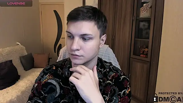 handsome guy01 online show from 11.09.25