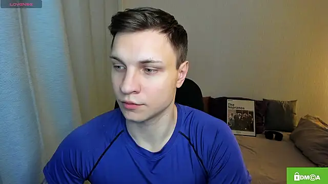 Snapshot of handsome_guy01 chatting on 02.12.26 handsome guy01 online show from 02.12.26