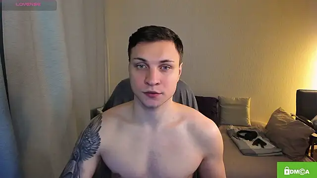 Snapshot of handsome_guy01 chatting on 02.28.26 handsome guy01 online show from 02.28.26