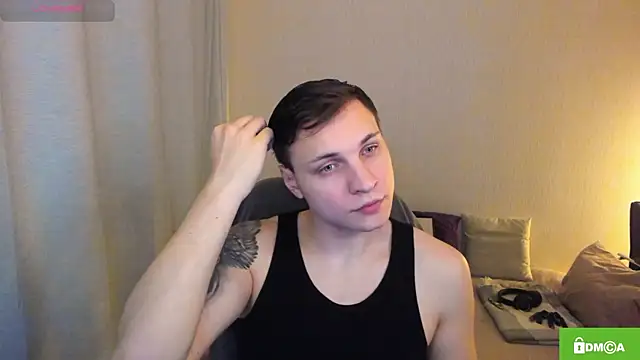 Snapshot of handsome_guy01 chatting on 03.01.26 handsome guy01 online show from 03.01.26