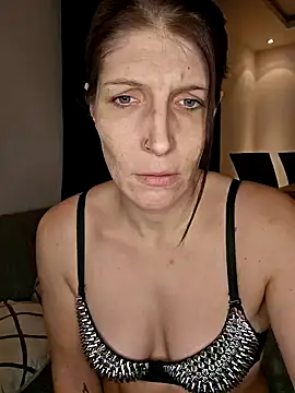 Snapshot of Lenchen_ chatting on 01.02.25 Lenchen online show from 01.02.25