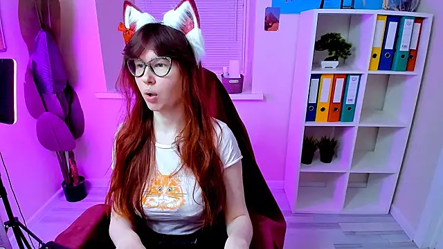 CarolGiggly online show from 09.23.25