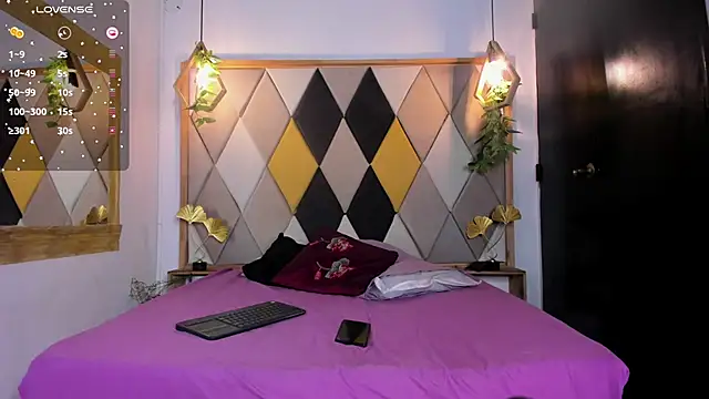 BritannyClaire online show from 12.13.24