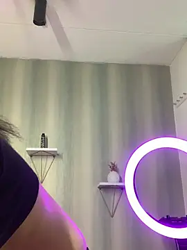 Praga Pink online show from 03.22.25