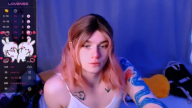 Alice Hells online show from 11.16.25