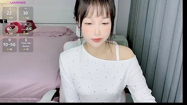 Snapshot of -Wendy__ chatting on 02.22.25 -Wendy online show from 02.22.25