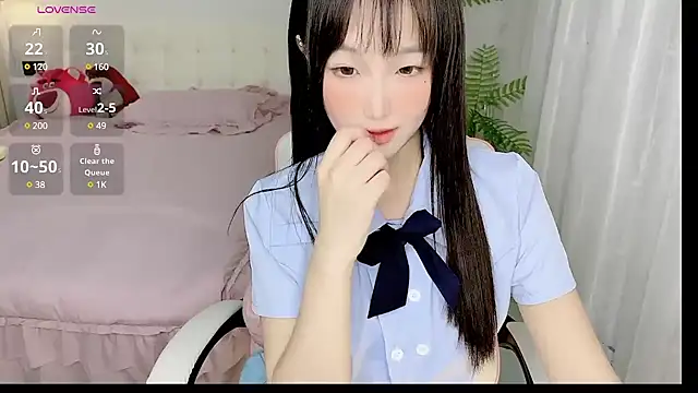 Snapshot of -Wendy__ chatting on 03.06.25 -Wendy online show from 03.06.25