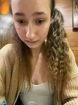 Lia  Love online show from 12.09.24