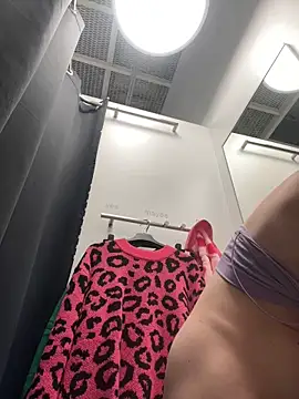 Lia  Love online show from 12.27.24