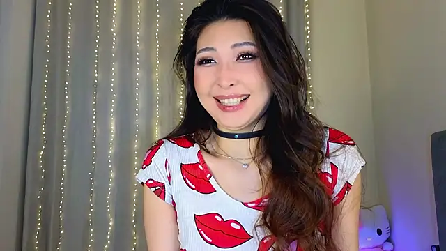 honey yani online show from 02.28.26