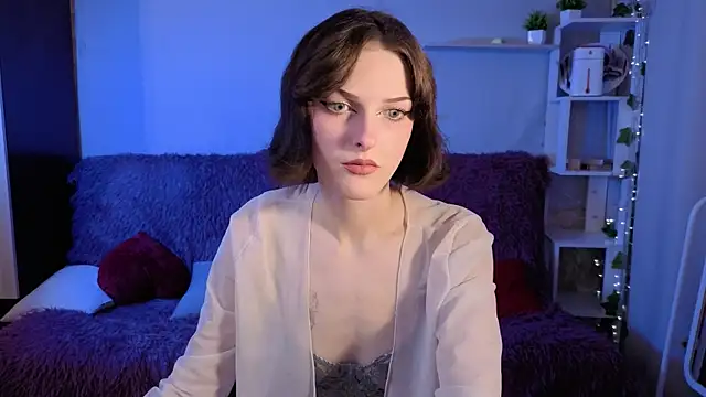 Sweet Paradox online show from 09.10.25