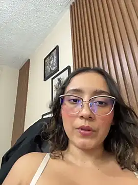 Kay LustyWife online show from 04.21.26