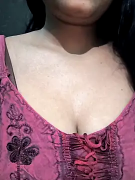 NEETU-89 online show from 10.18.25