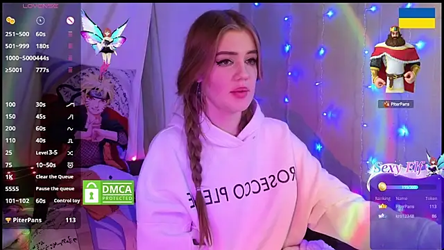 Snapshot of RedVelveten chatting on 02.20.25 RedVelveten online show from 02.20.25