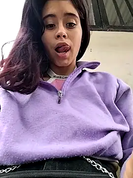 Alexandra 65 online show from 12.19.25