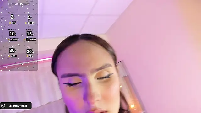 Aliison Smith online show from 03.09.25