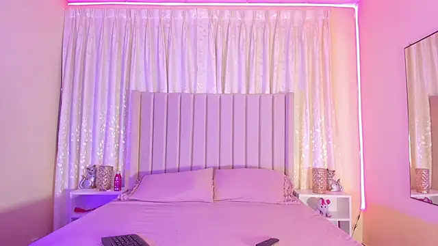 Aliison Smith online show from 03.13.25