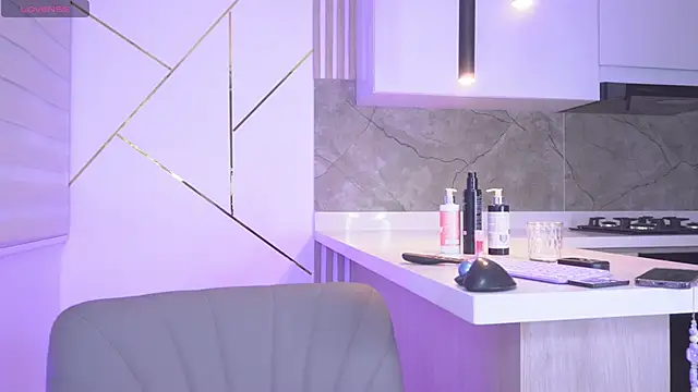 b3llaspringg online show from 01.12.25