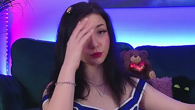 AveryWillow online show from 02.10.26