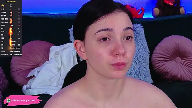 AveryWillow online show from 03.31.26