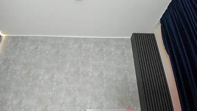 Milla Heart online show from 02.26.25