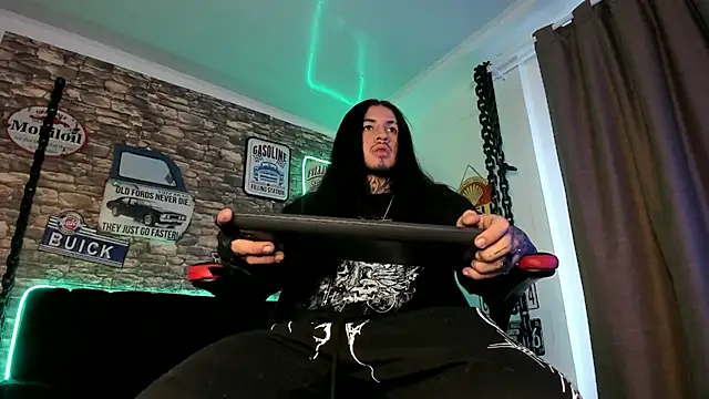 the beast master  online show from 02.26.25