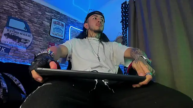 the beast master  online show from 03.05.25