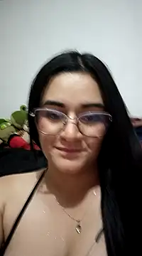 Hanna Kinsley online show from 12.25.24