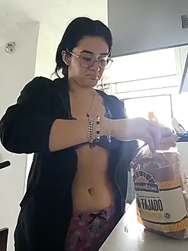 Hanna Kinsley online show from 09.24.25