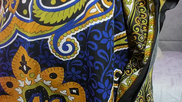 naomiii   online show from 04.22.26