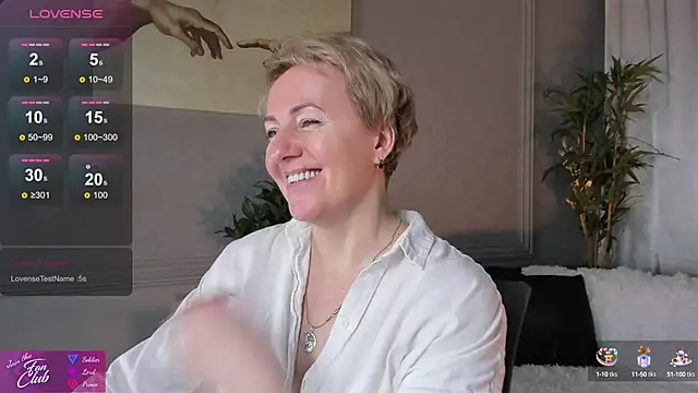 Nika Smit online show from 02.09.25