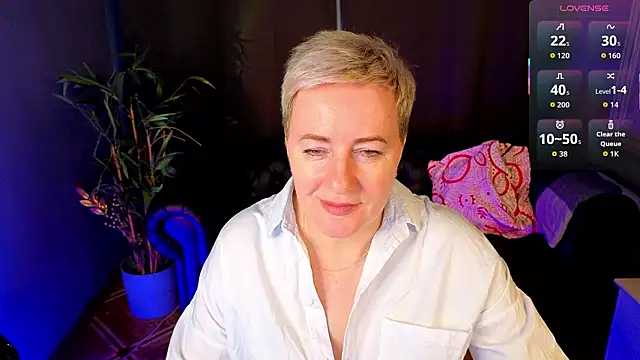 Nika Smit online show from 03.15.26