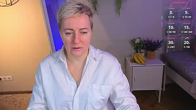 Nika Smit online show from 03.21.26