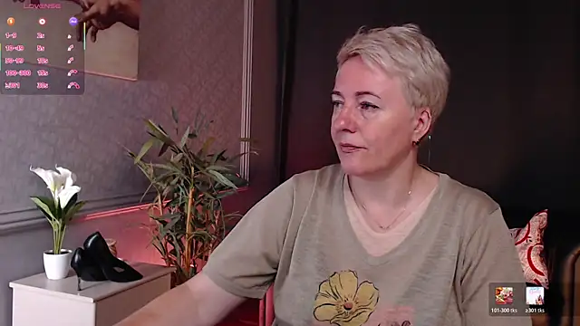 Nika Smit online show from 07.12.26