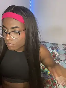 Snapshot of bigcrisblack chatting on 12.28.24 bigcrisblack online show from 12.28.24