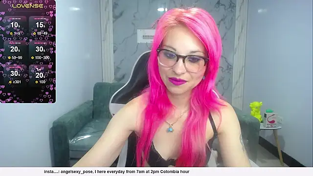 Snapshot of abril_ch_ chatting on 02.17.26 abril ch online show from 02.17.26