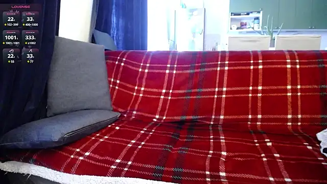 Blond Woman online show from 03.21.25