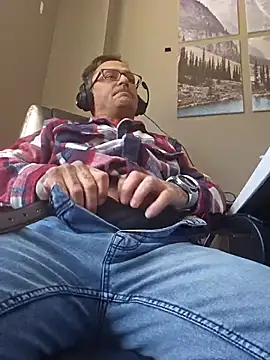 dadbod1178 online show from 02.20.25