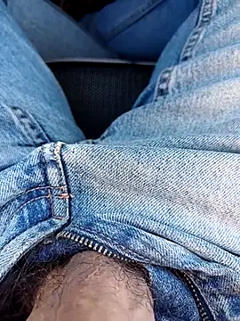 ManuRod1981 online show from 01.19.26