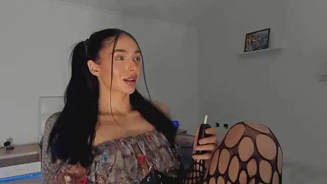 Snapshot of IvyKaelani chatting on 03.11.25 IvyKaelani online show from 03.11.25