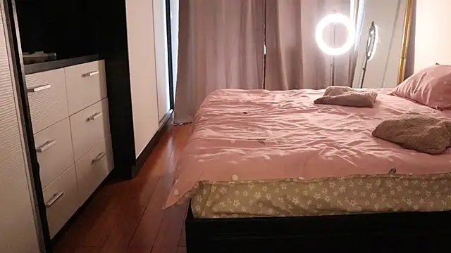 IvyKaelani online show from 04.02.26