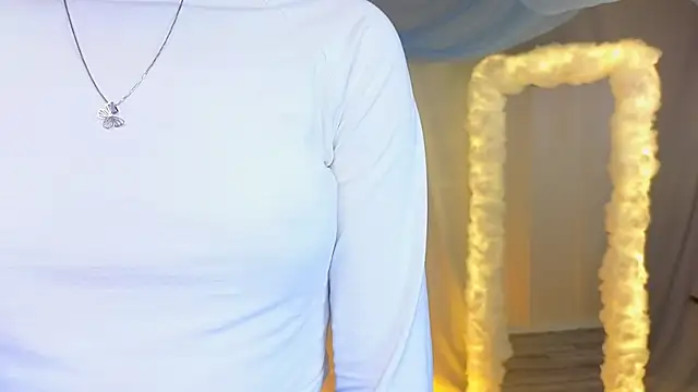 AlisiaSpinnet  online show from 01.14.25