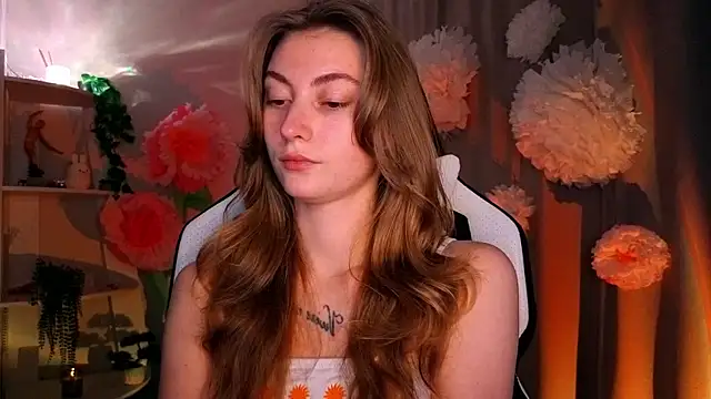 lady curls online show from 03.30.26