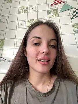 Snapshot of AmiLavs chatting on 01.09.25 AmiLavs online show from 01.09.25