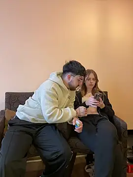 MrAndMrsSavage online show from 02.26.25