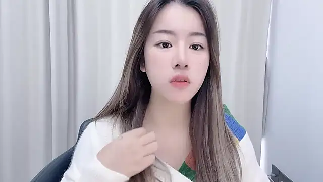 chloe-01 online show from 01.16.25