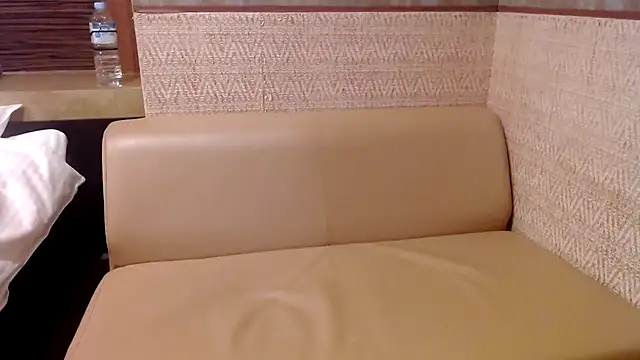 Snapshot of -YOME_no_IMOUTO- chatting on 02.27.25 -YOME no IMOUTO- online show from 02.27.25