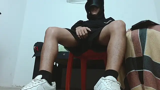 Macho Dom online show from 04.06.26